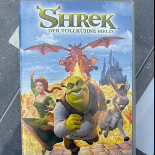 VHS Shrek  Größe: 1, zu finden beim Stand 34 am Standort Flohkids Hamburg West