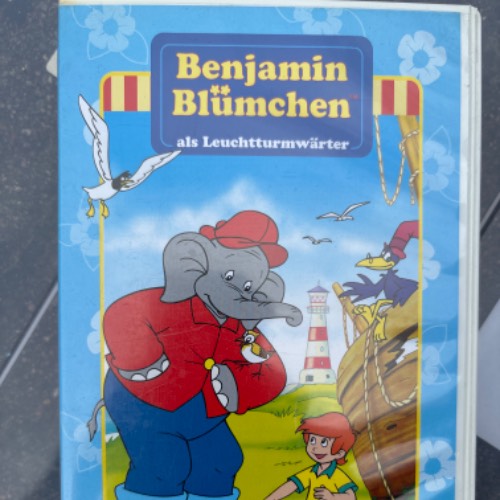 VHS Benjamin Blümchen Leuchttu, zu finden beim Stand 34 am Standort Flohkids Hamburg West