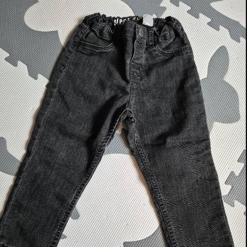 HM Jeans Super Soft  Größe: 92 schwarz, zu finden beim Stand 80 am Standort Flohkids Hamburg West