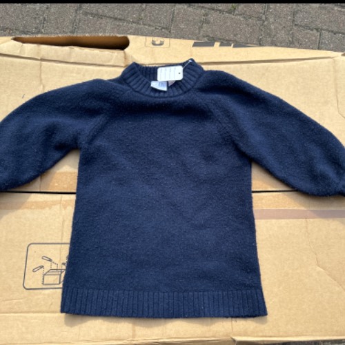 Zara Pullover lang blau  Größe: 98, zu finden beim Stand 34 am Standort Flohkids Hamburg West