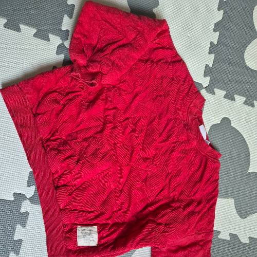 Zara Pullover rot Stern  Größe: 92, zu finden beim Stand 80 am Standort Flohkids Hamburg West