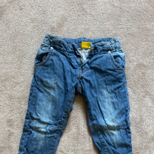 Steiff Jeans gefüttert  Größe: 104, zu finden beim Stand 106 am Standort Flohkids Hamburg West