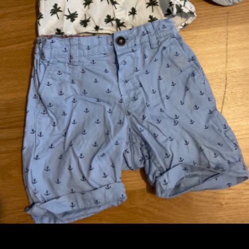 H&M Shorts Anker  Größe: 80, zu finden beim Stand 136 am Standort Flohkids Hamburg West