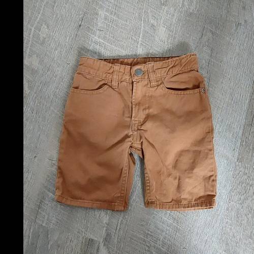 Shorts  Größe: 98 H&M , zu finden beim Stand 73 am Standort Flohkids Hamburg West