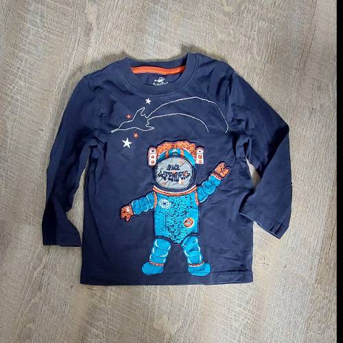 Langarmshirt toplinon98 space , zu finden beim Stand 73 am Standort Flohkids Hamburg West