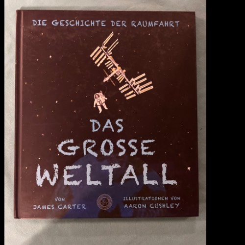  Buch Das große Weltall, zu finden beim Stand 21 am Standort Flohkids Hamburg West