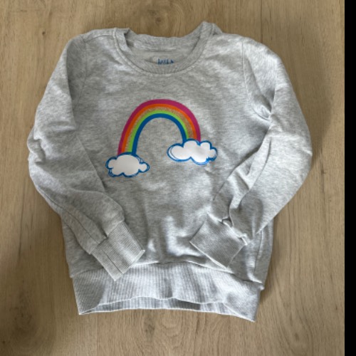 Pullover Regenbogen  Größe: 110, zu finden beim Stand 101 am Standort Flohkids Hamburg West