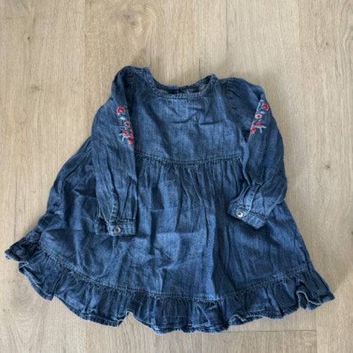 Gap Kleid mit Höschen  Größe: 80, zu finden beim Stand 101 am Standort Flohkids Hamburg West