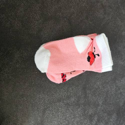 4 er Pack socken pink, zu finden beim Stand 128 am Standort Flohkids Hamburg West