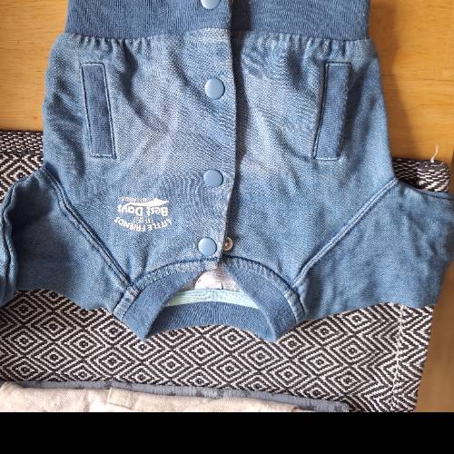 Jacke Jeansoptik Baby  Größe: 56, zu finden beim Stand 113 am Standort Flohkids Hamburg West