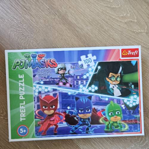 Puzzle PJ Masks  Größe: 100 Teile, zu finden beim Stand 40 am Standort Flohkids Hamburg West