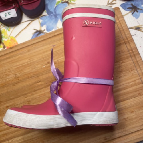 Aigle Gummistiefel  rosa  Größe: 29 , zu finden beim Stand 21 am Standort Flohkids Hamburg West