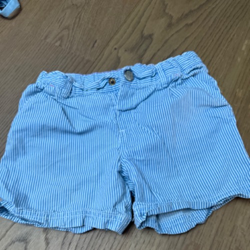 H&M Shorts blau/weiss  Größe: 122, zu finden beim Stand 55 am Standort Flohkids Hamburg West