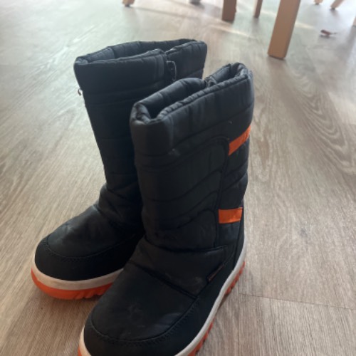 Winterschuhe Größe  Größe: 30, zu finden beim Stand 164 am Standort Flohkids Hamburg West