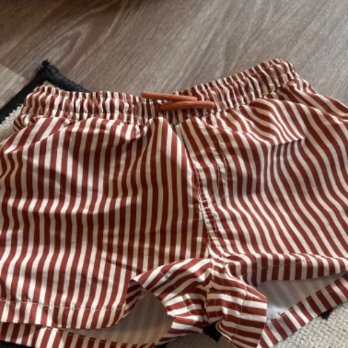 Zara Badehose  Größe: 110, zu finden beim Stand 164 am Standort Flohkids Hamburg West