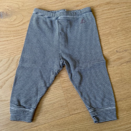 Petit B. Leggings gestreift  Größe: 6 m, zu finden beim Stand 31 am Standort Flohkids Hamburg West