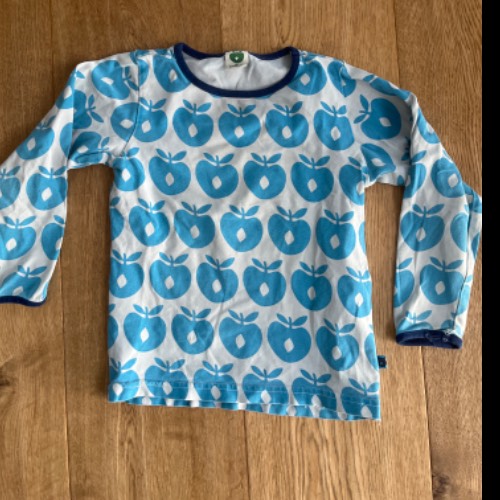 Smafolk Langarmshirt  Größe: 98/104, zu finden beim Stand 141 am Standort Flohkids Hamburg West