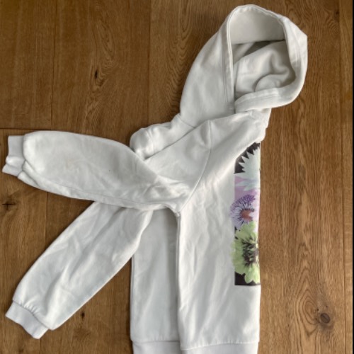 Only Hoodie  Größe: 134 weiss, zu finden beim Stand 141 am Standort Flohkids Hamburg West