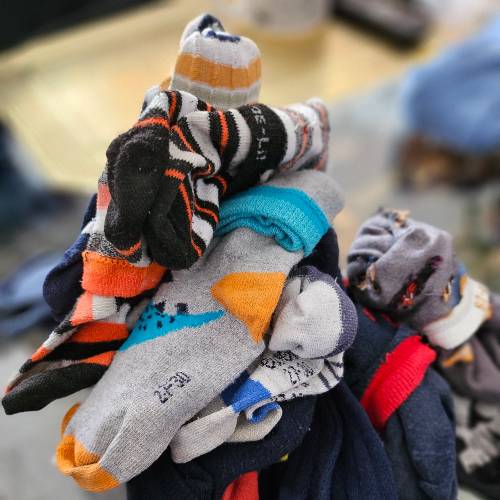 28 Paar Socken Jungen  Größe: 27-30, zu finden beim Stand 77 am Standort Flohkids Hamburg West