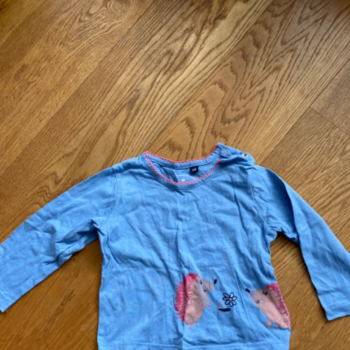 Shirt blau Igel TomTai  Größe: 74/80, zu finden beim Stand 124 am Standort Flohkids Hamburg West