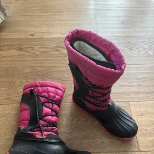 Winterstiefel Demar  Größe: 35, zu finden beim Stand 141 am Standort Flohkids Hamburg West