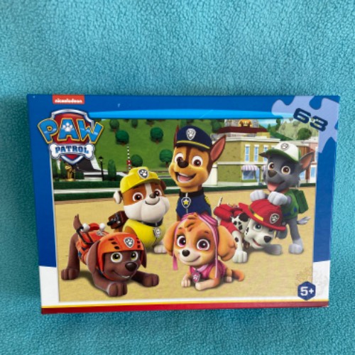 Puzzle Paw Patrol  Größe: 63 Teile  Größe: 5+, zu finden beim Stand 66 am Standort Flohkids Hamburg West