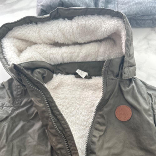 Winterjacke H&M Khaki  Größe: 86, zu finden beim Stand 24 am Standort Flohkids Hamburg West