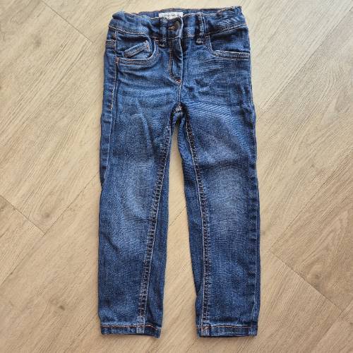 Tom Tailor Jeans  Größe: 98 dkbl, zu finden beim Stand 4 am Standort Flohkids Hamburg West