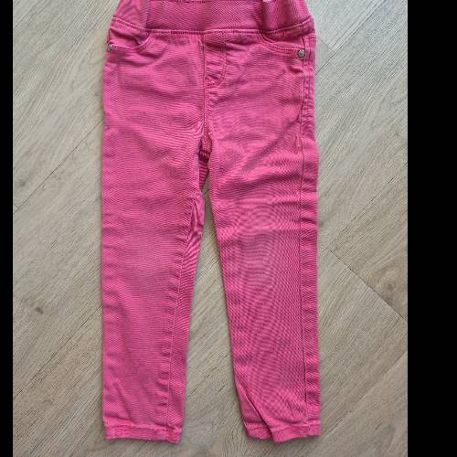 Okaïdi Jeans  Größe: 98 pink , zu finden beim Stand 4 am Standort Flohkids Hamburg West