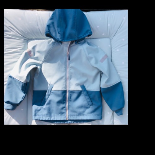 Jacke  Größe: 128 hell blau , zu finden beim Stand 115 am Standort Flohkids Hamburg West