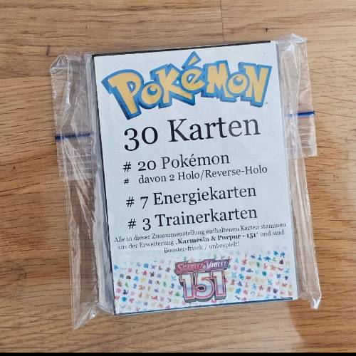 "Pokémon  Größe: 151" - Größe: 30 er Kartenmix, zu finden beim Stand 101 am Standort Flohkids Hamburg West