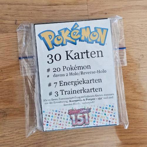 "Pokémon  Größe: 151" - Größe: 30 er Kartenmix, zu finden beim Stand 101 am Standort Flohkids Hamburg West