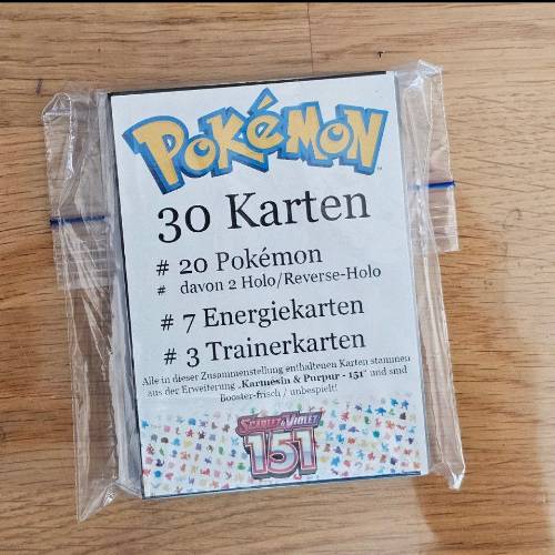 "Pokémon  Größe: 151" - Größe: 30 er Kartenmix, zu finden beim Stand 101 am Standort Flohkids Hamburg West