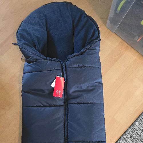 Kaiser Fußsack NEU blau , zu finden beim Stand 133 am Standort Flohkids Hamburg West