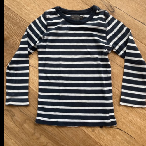 H&M Longsleeve  Größe: 110 gestreift , zu finden beim Stand 19 am Standort Flohkids Hamburg West