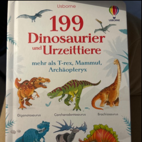 199 Dinos , zu finden beim Stand 24 am Standort Flohkids Hamburg West