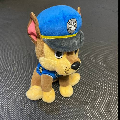 Paw Patrol Kuscheltier Chase, zu finden beim Stand 65 am Standort Flohkids Hamburg West